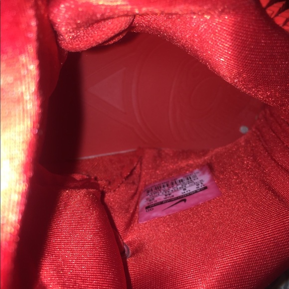 Nike YEEZY Sp 2 Red October - Picture 6 of 6